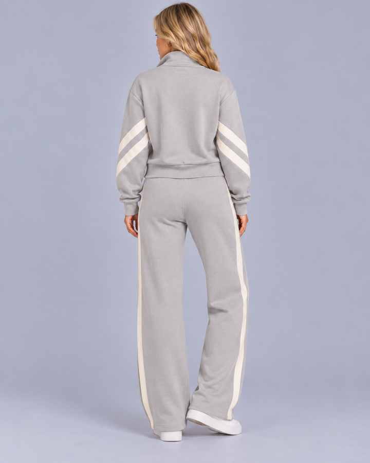 Women's Cropped Zip Tracksuit with Contrast Stripes