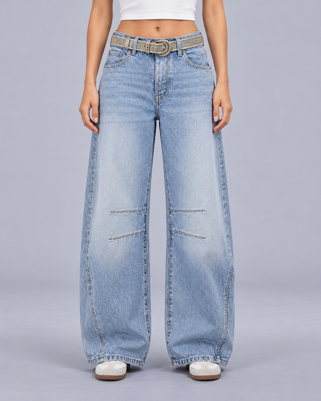 Women's Mid Rise Barrel Leg Jeans
