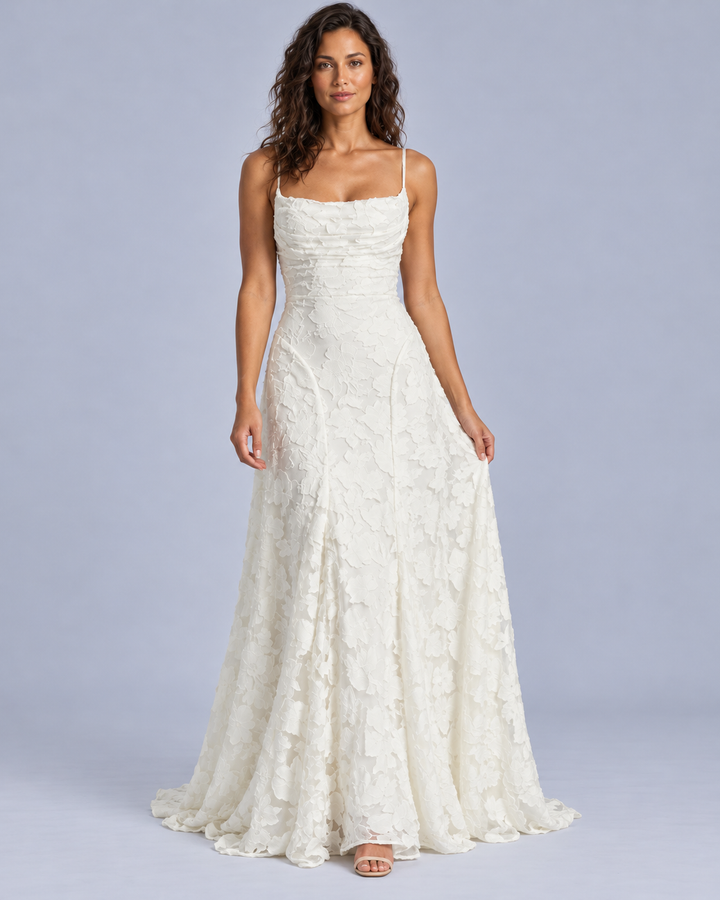 Women's Lace Maxi Dress with Structured Bodice